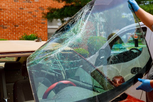 Windshield Replacement Buckeye AZ Get Professional Auto Glass Repair Replacement with Avondale Mobile Auto Glass